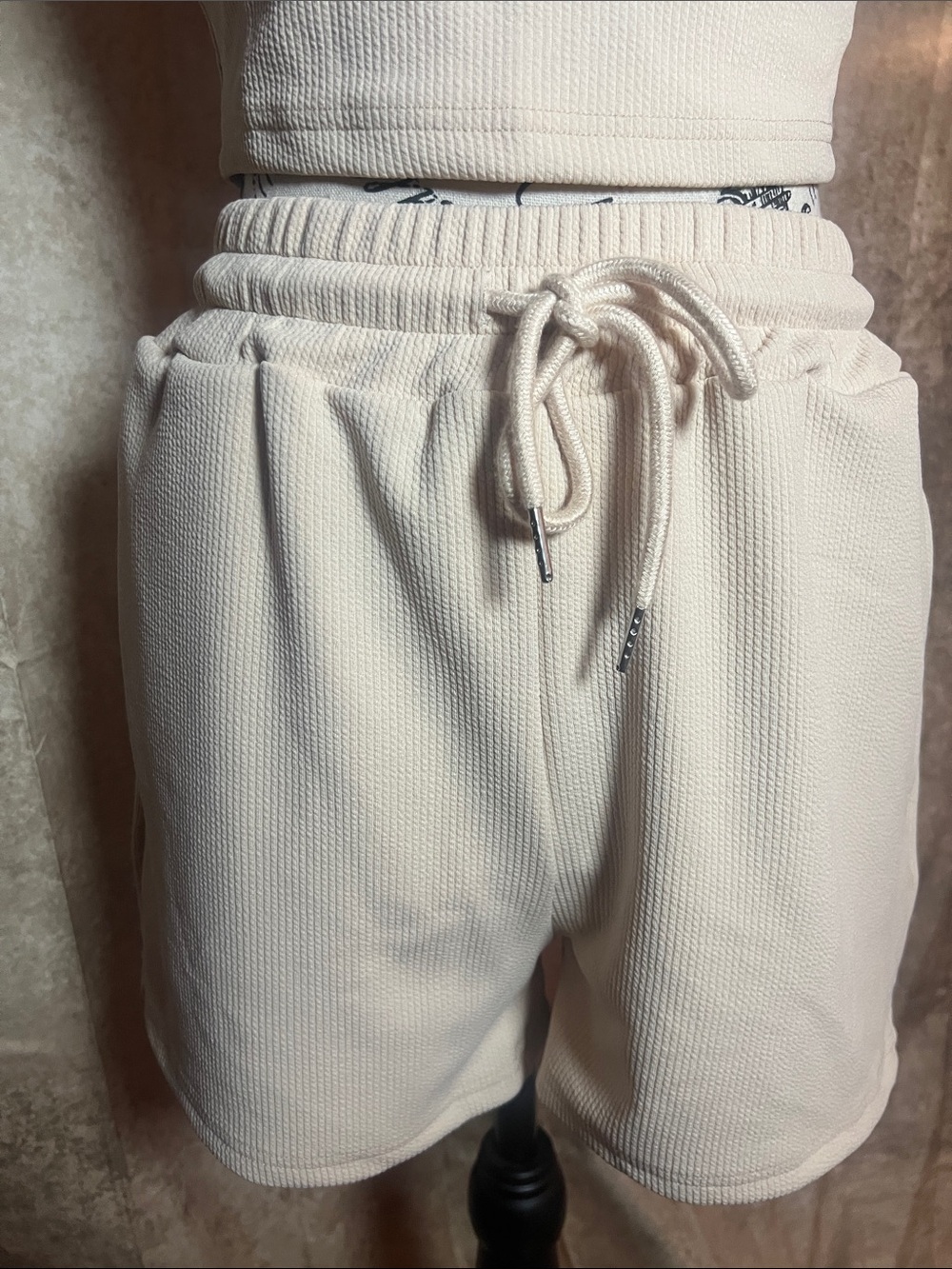 NWOT Cream Ribbed Tank & Drawstring Shorts Set - Picture 3 of 5